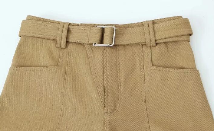 Vintage trousers with belt loops